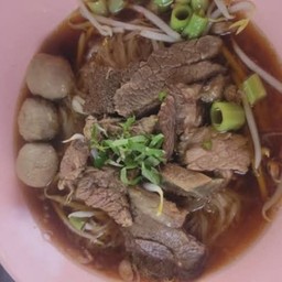 เล็กเนื้อ