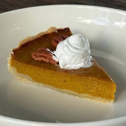 Pie & Phe พายแอนด์เพ