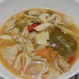 ต้มยำไก่