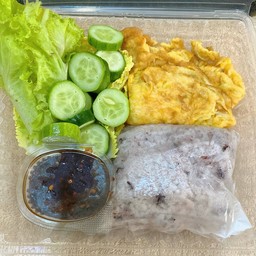ข้าวน้ำพริกแมงดา ไข่เจียว