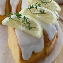 Lemon Pond Cake 