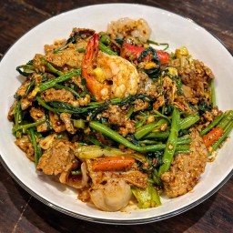 สุกี้แห้งรวมมิตร