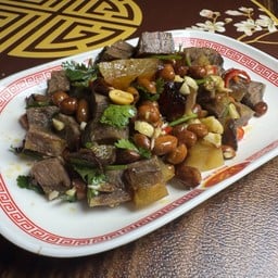 ยำเนื้อวัวหมักซอส