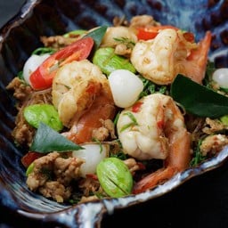 ผัดสามฉุน