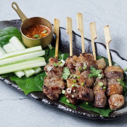 เนื้อโคขุนเสียบไม้ย่าง