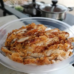 ข้าวหมูทอด