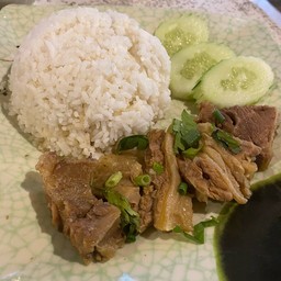 ข้าวเนื้อตุ๋น