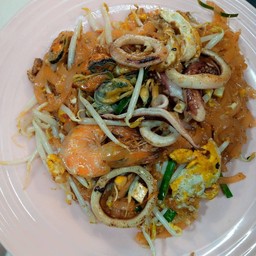 ผัดไทยทะเลพิเศษ