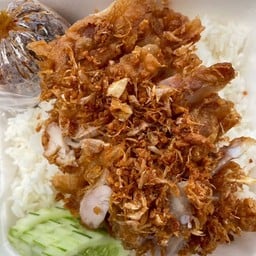 ป้าชุ อาหารตามสั่ง