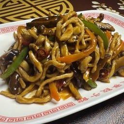 หมูเส้นผัดพริกเผา