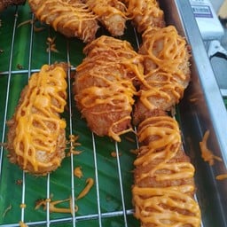 ร้านไก่ทอดราดซอสเกาหลี