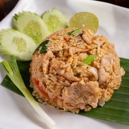 ข้าวผัดรถไฟ