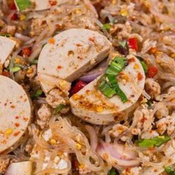 ลาบหมูยอใส่หมูสับ.รสจัดแบบอีสาน