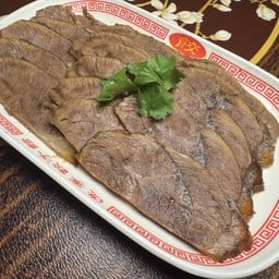 เนื้อน่องวัวหมักซอส