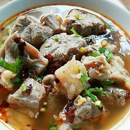 ต้มแซ่บเนื้อ