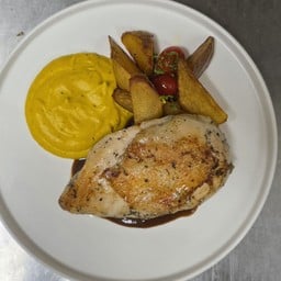 สเต็กอกไก่ (Chicken Breast Steak)