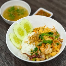 ข้าวต้มแห้ง