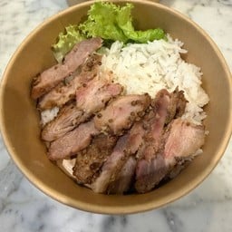 โอนานา ขนมจีบ คอหมูย่าง