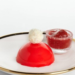 Strawberry mousse cream cheese