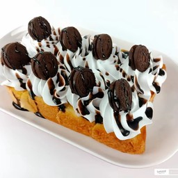 ขนมปังวิปครีมช็อกโกแลตซูโม่