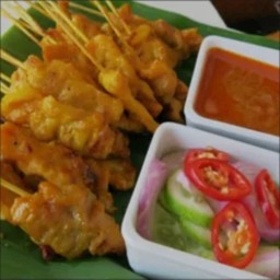 หมูสะเต๊ะ ชุดใหญ่ 20 ไม้ มีเครื่องเคียงครบ