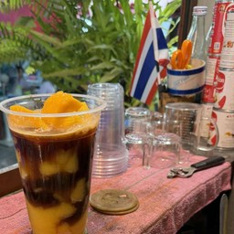 มะม่วงปั่น..ราดช๊อตกาแฟ