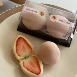 Daifuku Strawberry Milk