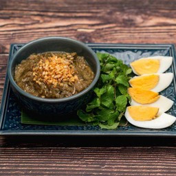 ตำบ่ะเขือไข่ต้ม (Tum Ma Kuea Kai Tom)