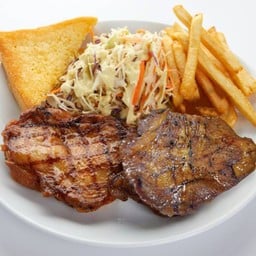 สเต็กคอหมูย่างกระเทียมพริกไทยดำ + ไก่ย่างสไปซี่