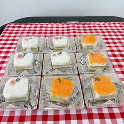 เค้กใบเตยหน้าฝอยทอง