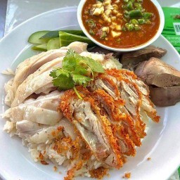 ผัดไทยนาย T