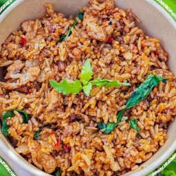 ข้าวคลุกกะเพราหมูสับ