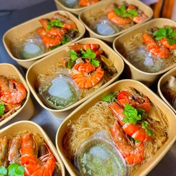 กุ้งอบวุ้นเส้น