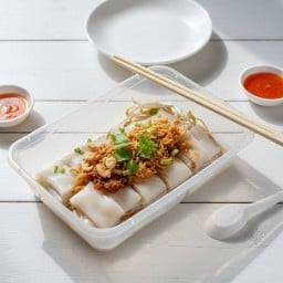 บ้านแว่นก๋วยเตี๋ยวหลอด