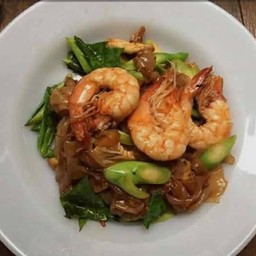 ผัดซีอิ้วทะเล