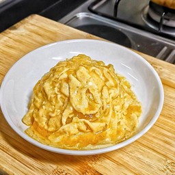 ข้าวไข่ข้น 2 ฟอง+ไก่กรอบราดซอส 2 ชิ้น