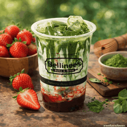 สตรอว์เบอร์รี่มัทฉะลาเต้ (Strawberry Matcha Latte)