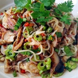 ร้านพี่เกล ยำขนมจีน &เครื่องดื่ม