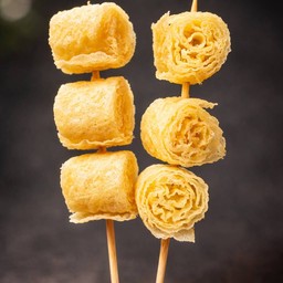 ฟองเต้าหู้ม้วนกรอบ