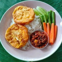 น้ำพริกผัดหมูสับ(คลุกข้าว)ไข่เจียว