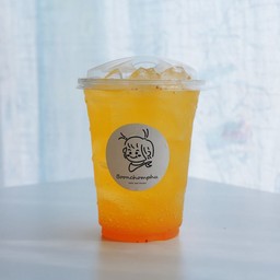 Passion Fruit Soda (เสาวรสโซดา)