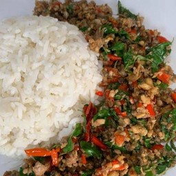กบคั่วใบยี่หร่าราดข้าว+ไข่ดาว