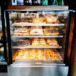 Thipwimarn Farm & Cafe