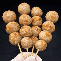 เฮง เฮง ลูกชิ้นปั้นสด