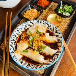 เกี๊ยวปูนึ่งซอสหม่าล่า