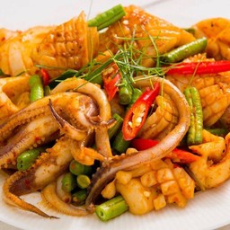 กะเฉดหมูกริบราดข้าว