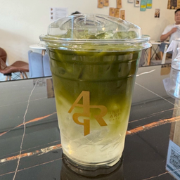 มัทฉะน้ำมะพร้าว