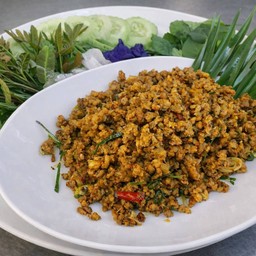 ข้าวคั่วกลิ้งหมูสับ