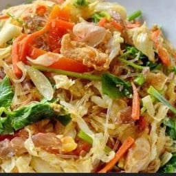 ผัดวุ้นเส้น