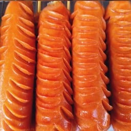 ลูกชิ้นป้าปุ๋ย(หน้ารร.ดารา)